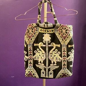 Black and Gold Tapestry Design‎ Tote